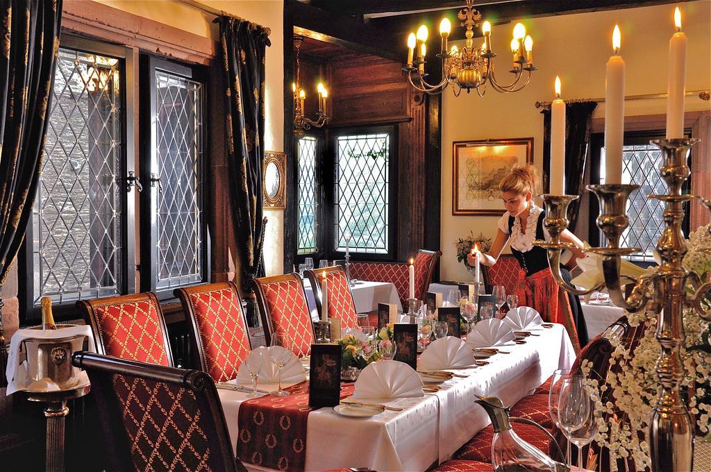 Burghotel Auf Schoenburg أوبرفيزل المظهر الخارجي الصورة