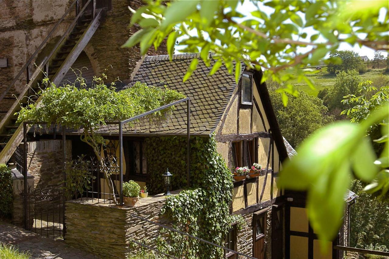 Burghotel Auf Schoenburg أوبرفيزل المظهر الخارجي الصورة