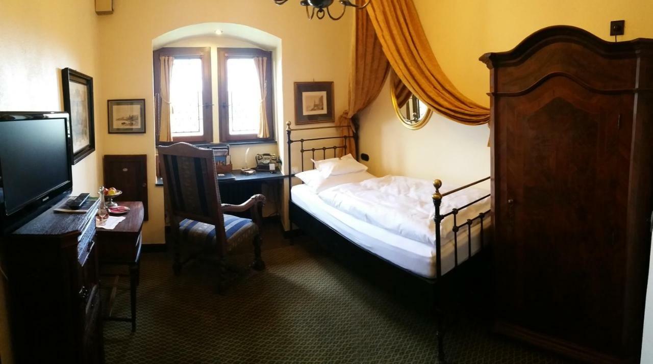 Burghotel Auf Schoenburg أوبرفيزل المظهر الخارجي الصورة