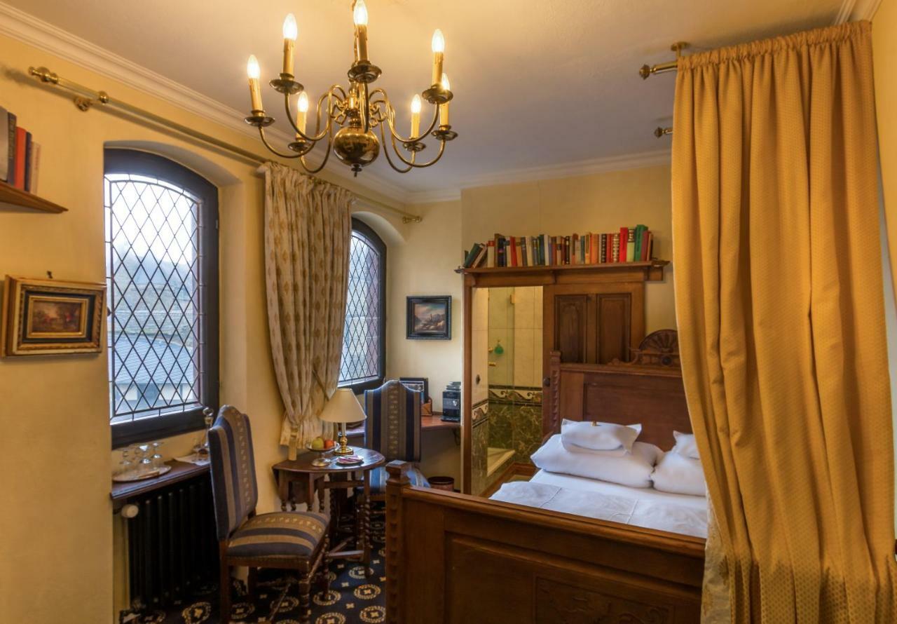 Burghotel Auf Schoenburg أوبرفيزل المظهر الخارجي الصورة