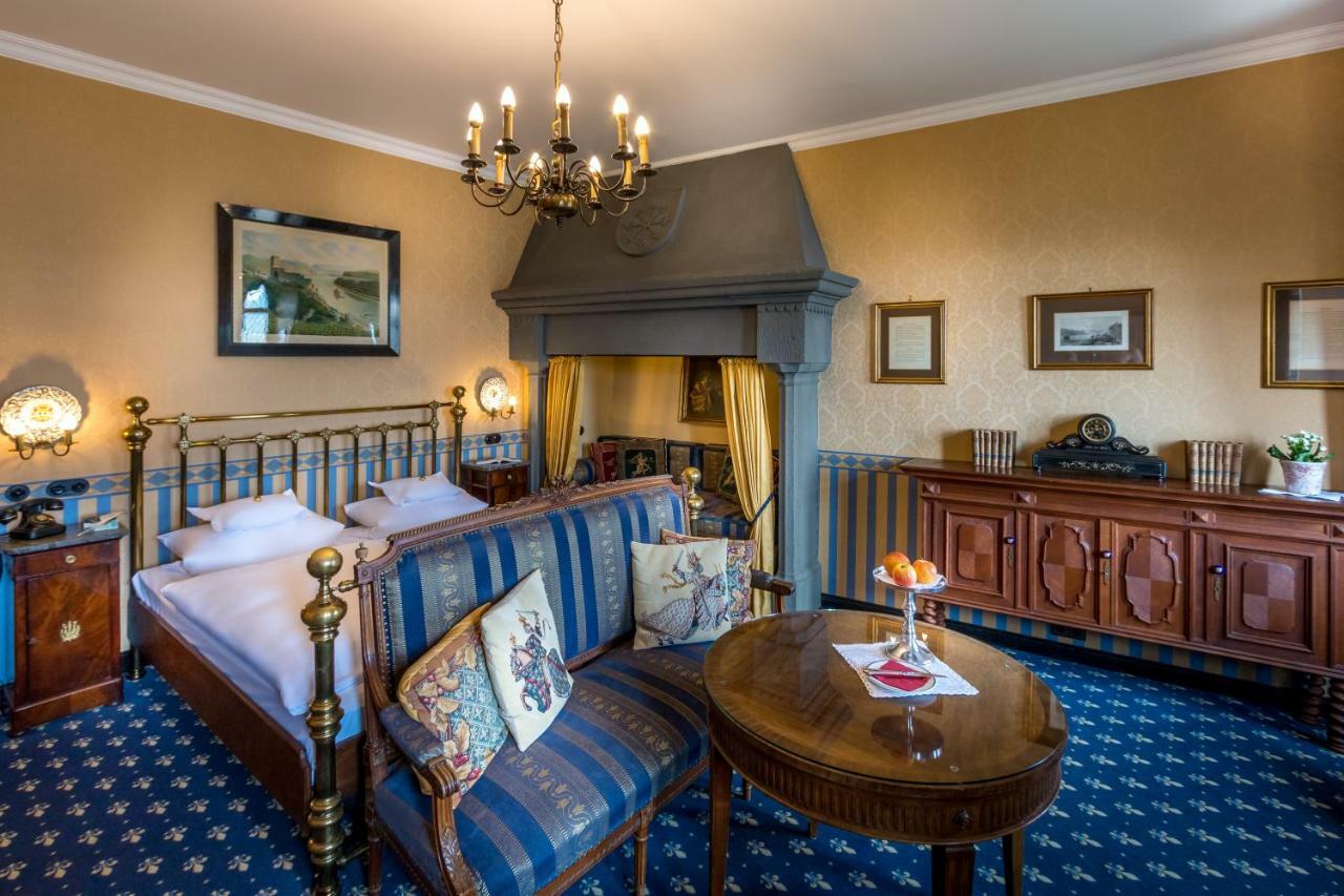 Burghotel Auf Schoenburg أوبرفيزل المظهر الخارجي الصورة